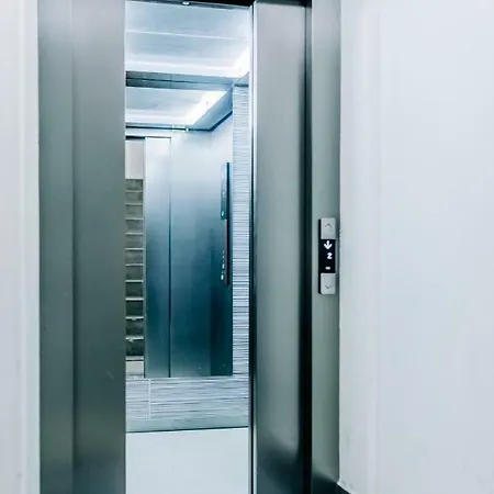 Apartel Plac Unii Lubelskiej *